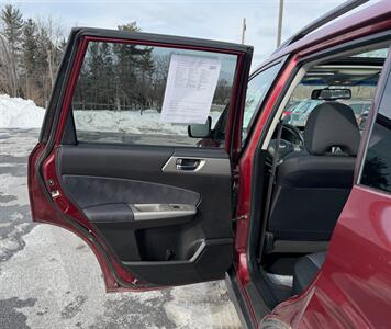 2009 Subaru Forester 2.5 X Premium - Photo 12 - Jonestown, PA 17038