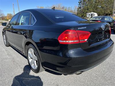 2015 Volkswagen Passat 1.8T SE   - Photo 2 - Jonestown, PA 17038