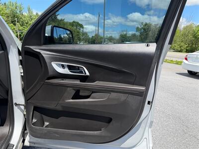 2013 Chevrolet Equinox LT - Photo 17 - Jonestown, PA 17038