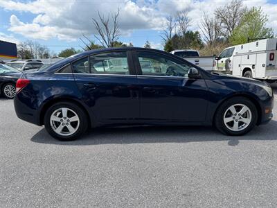 2011 Chevrolet Cruze LT - Photo 5 - Jonestown, PA 17038