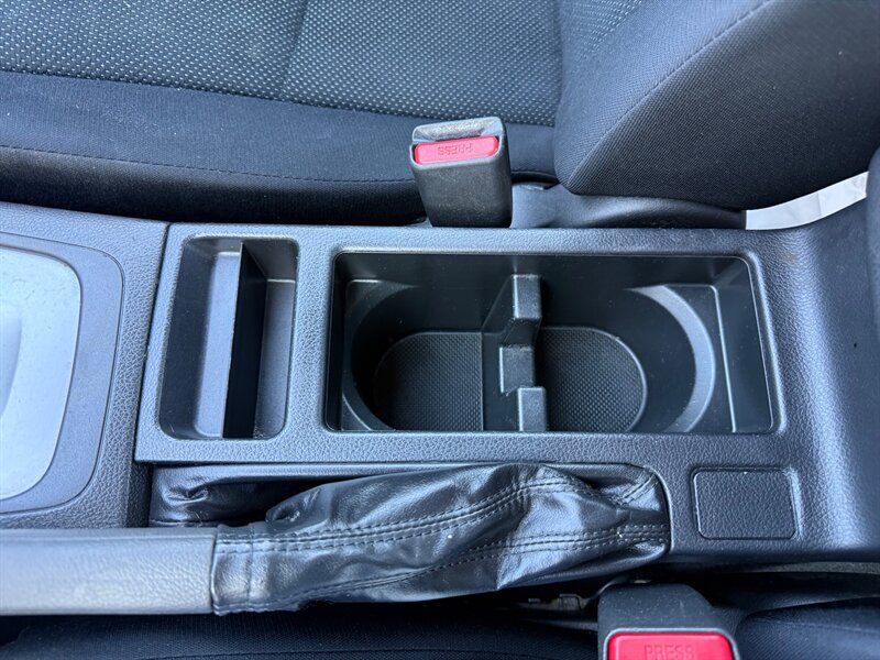 2013 Subaru Impreza 2.0i   - Photo 21 - Jonestown, PA 17038