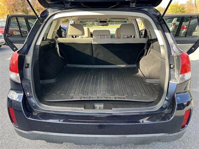 2014 Subaru Outback 2.5i Premium   - Photo 13 - Jonestown, PA 17038