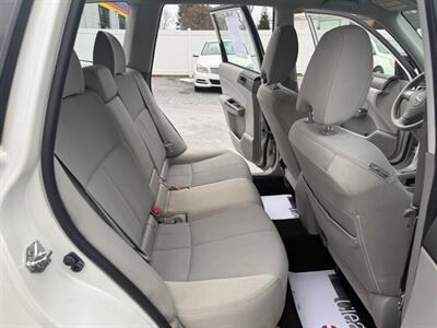 2011 Subaru Forester 2.5X - Photo 16 - Jonestown, PA 17038