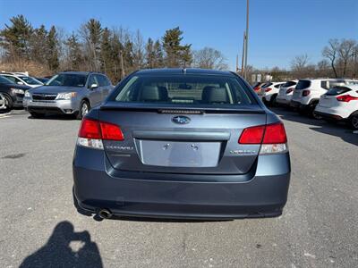 2013 Subaru Legacy 2.5i Limited   - Photo 7 - Jonestown, PA 17038