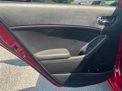 2016 Kia Forte LX   - Photo 11 - Jonestown, PA 17038