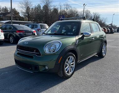 2015 MINI Countryman Cooper S ALL4   - Photo 2 - Jonestown, PA 17038