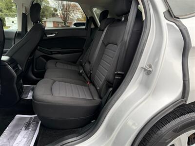 2018 Ford Edge SE   - Photo 16 - Jonestown, PA 17038