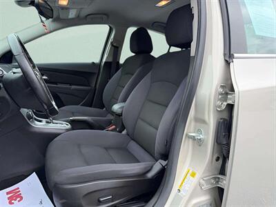 2013 Chevrolet Cruze ECO Auto - Photo 10 - Jonestown, PA 17038