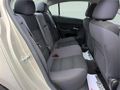 2013 Chevrolet Cruze ECO Auto - Photo 14 - Jonestown, PA 17038