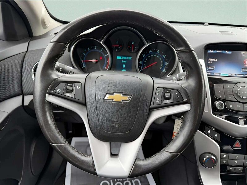 2013 Chevrolet Cruze ECO Auto - Photo 19 - Jonestown, PA 17038