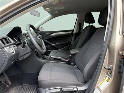 2016 Volkswagen Passat 1.8T S - Photo 15 - Jonestown, PA 17038