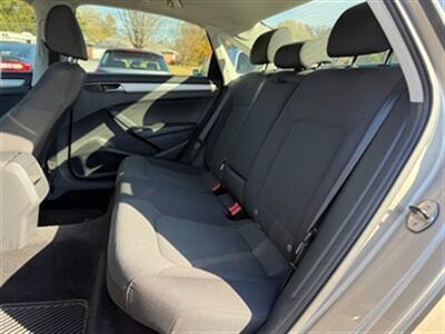 2016 Volkswagen Passat 1.8T S - Photo 11 - Jonestown, PA 17038