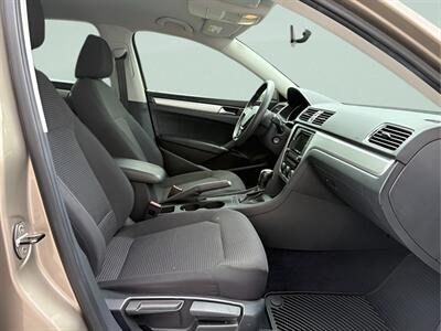 2016 Volkswagen Passat 1.8T S - Photo 23 - Jonestown, PA 17038