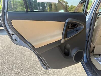 2011 Toyota RAV4   - Photo 9 - Jonestown, PA 17038