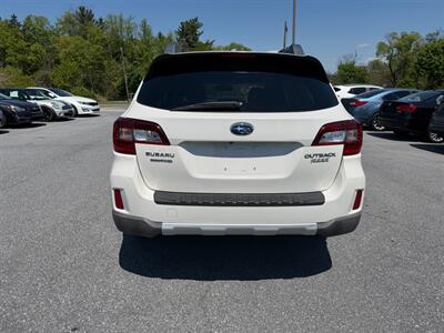 2015 Subaru Outback 2.5i Premium   - Photo 7 - Jonestown, PA 17038