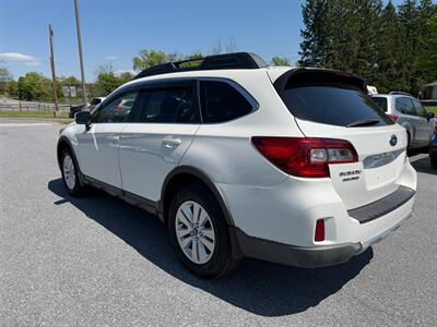 2015 Subaru Outback 2.5i Premium   - Photo 8 - Jonestown, PA 17038