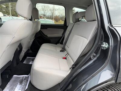 2015 Subaru Forester 2.5i Premium   - Photo 11 - Jonestown, PA 17038