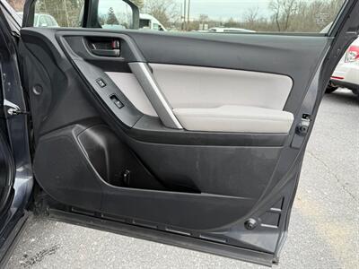 2015 Subaru Forester 2.5i Premium   - Photo 20 - Jonestown, PA 17038
