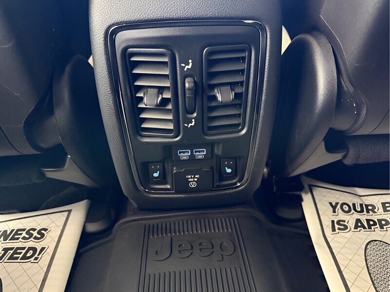 2016 Jeep Grand Cherokee Limited - Photo 10 - Jonestown, PA 17038