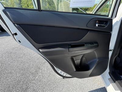 2014 Subaru Impreza 2.0i Premium   - Photo 12 - Jonestown, PA 17038