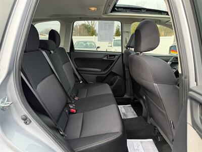 2016 Subaru Forester 2.5i Premium   - Photo 15 - Jonestown, PA 17038