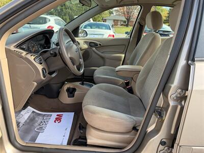 2003 Ford Focus SE Comfort   - Photo 10 - Jonestown, PA 17038