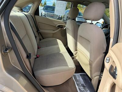 2003 Ford Focus SE Comfort   - Photo 14 - Jonestown, PA 17038