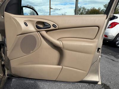 2003 Ford Focus SE Comfort   - Photo 20 - Jonestown, PA 17038