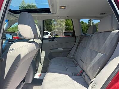 2010 Subaru Forester 2.5X Premium   - Photo 12 - Jonestown, PA 17038
