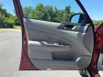 2010 Subaru Forester 2.5X Premium   - Photo 9 - Jonestown, PA 17038