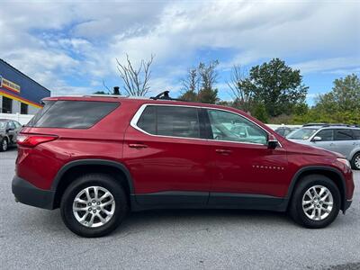 2018 Chevrolet Traverse LT Cloth   - Photo 5 - Jonestown, PA 17038