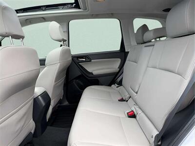 2014 Subaru Forester 2.5i Limited - Photo 12 - Jonestown, PA 17038