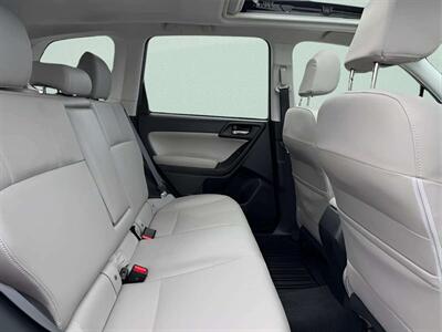 2014 Subaru Forester 2.5i Limited - Photo 15 - Jonestown, PA 17038