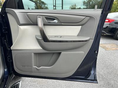 2015 GMC Acadia SLT-1   - Photo 12 - Jonestown, PA 17038
