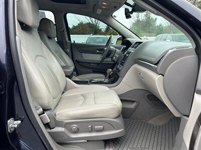 2015 GMC Acadia SLT-1   - Photo 13 - Jonestown, PA 17038