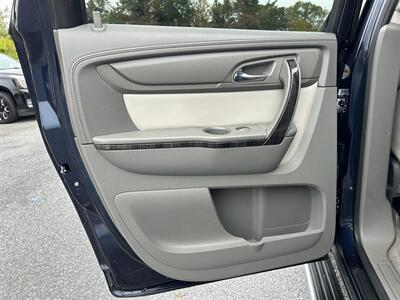 2015 GMC Acadia SLT-1   - Photo 14 - Jonestown, PA 17038