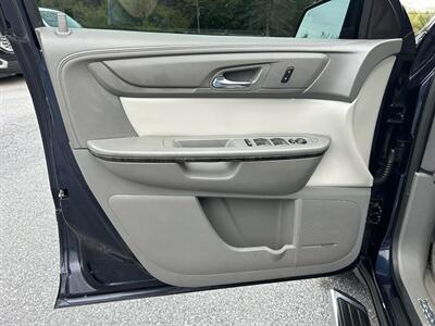 2015 GMC Acadia SLT-1   - Photo 25 - Jonestown, PA 17038