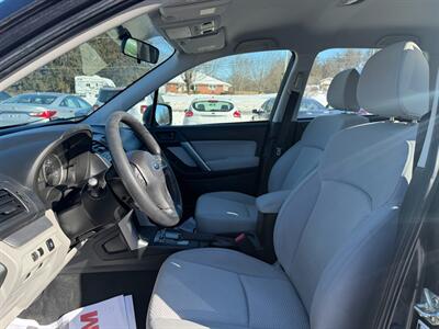 2015 Subaru Forester 2.5i   - Photo 10 - Jonestown, PA 17038