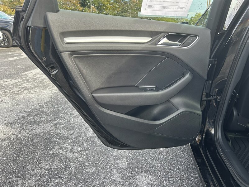 2016 Audi A3 2.0T Quattro Premium photo 27