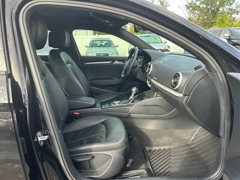2016 Audi A3 2.0T Quattro Premium photo 20