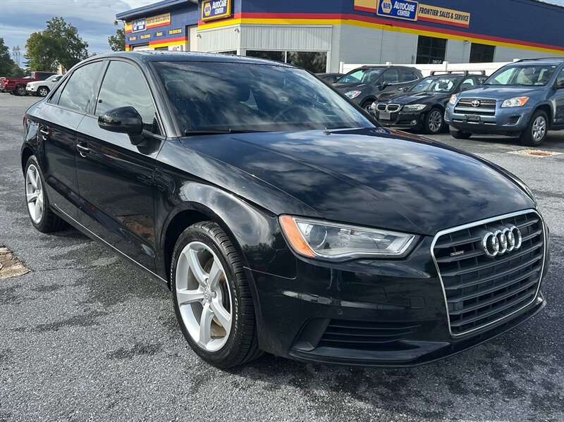 2016 Audi A3 2.0T Quattro Premium photo 3