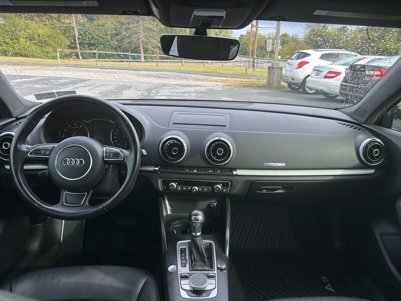 2016 Audi A3 2.0T Quattro Premium photo 18