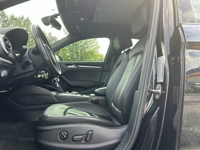 2016 Audi A3 2.0T Quattro Premium photo 14