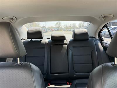 2015 Volkswagen Jetta SE - Photo 19 - Jonestown, PA 17038