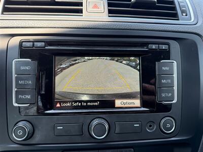 2015 Volkswagen Jetta SE - Photo 27 - Jonestown, PA 17038