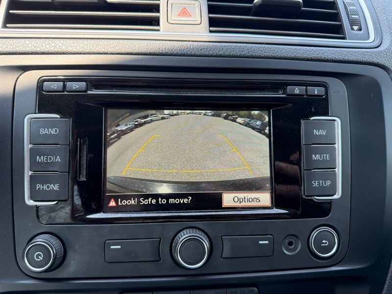 2015 Volkswagen Jetta SE - Photo 27 - Jonestown, PA 17038