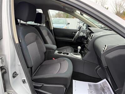 2013 Nissan Rogue S   - Photo 16 - Jonestown, PA 17038