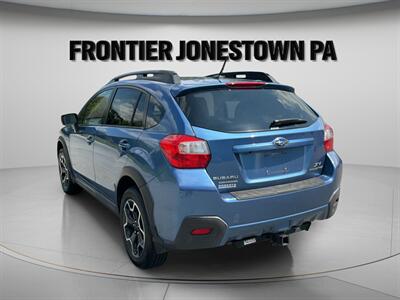 2015 Subaru XV Crosstrek 2.0i Limited - Photo 5 - Jonestown, PA 17038