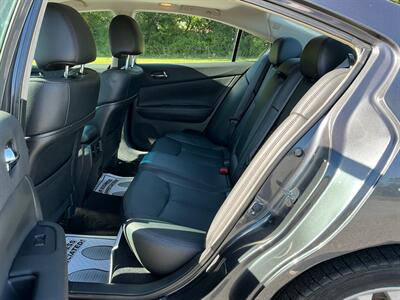 2012 Nissan Maxima 3.5 S - Photo 11 - Millerstown, PA 17062