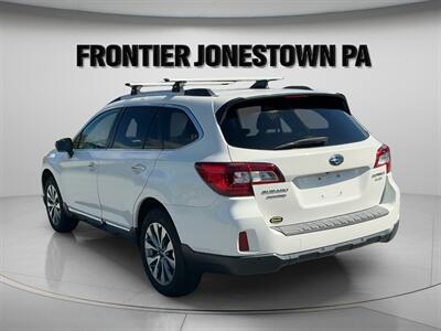 2017 Subaru Outback 2.5i Touring - Photo 6 - Jonestown, PA 17038